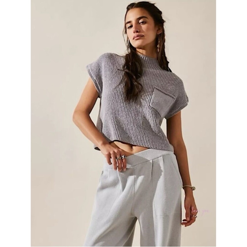 Free People Beach Freya Gray Cropped Knit Top with Pocket